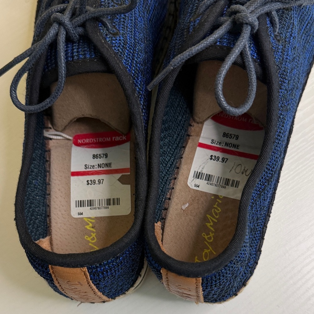 Elegant Blue Loafers for Men - Picture 6 of 8